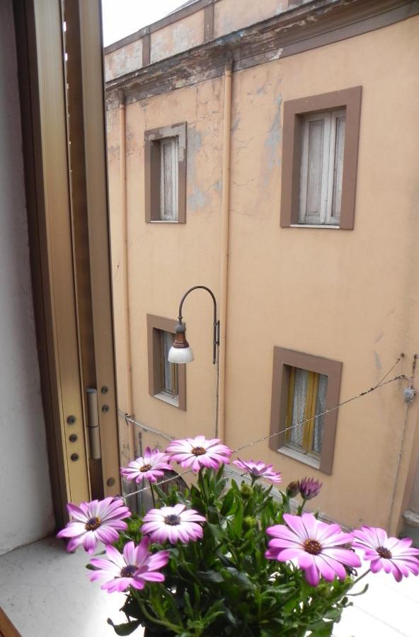 B&B Del Corso Sorso Buitenkant foto